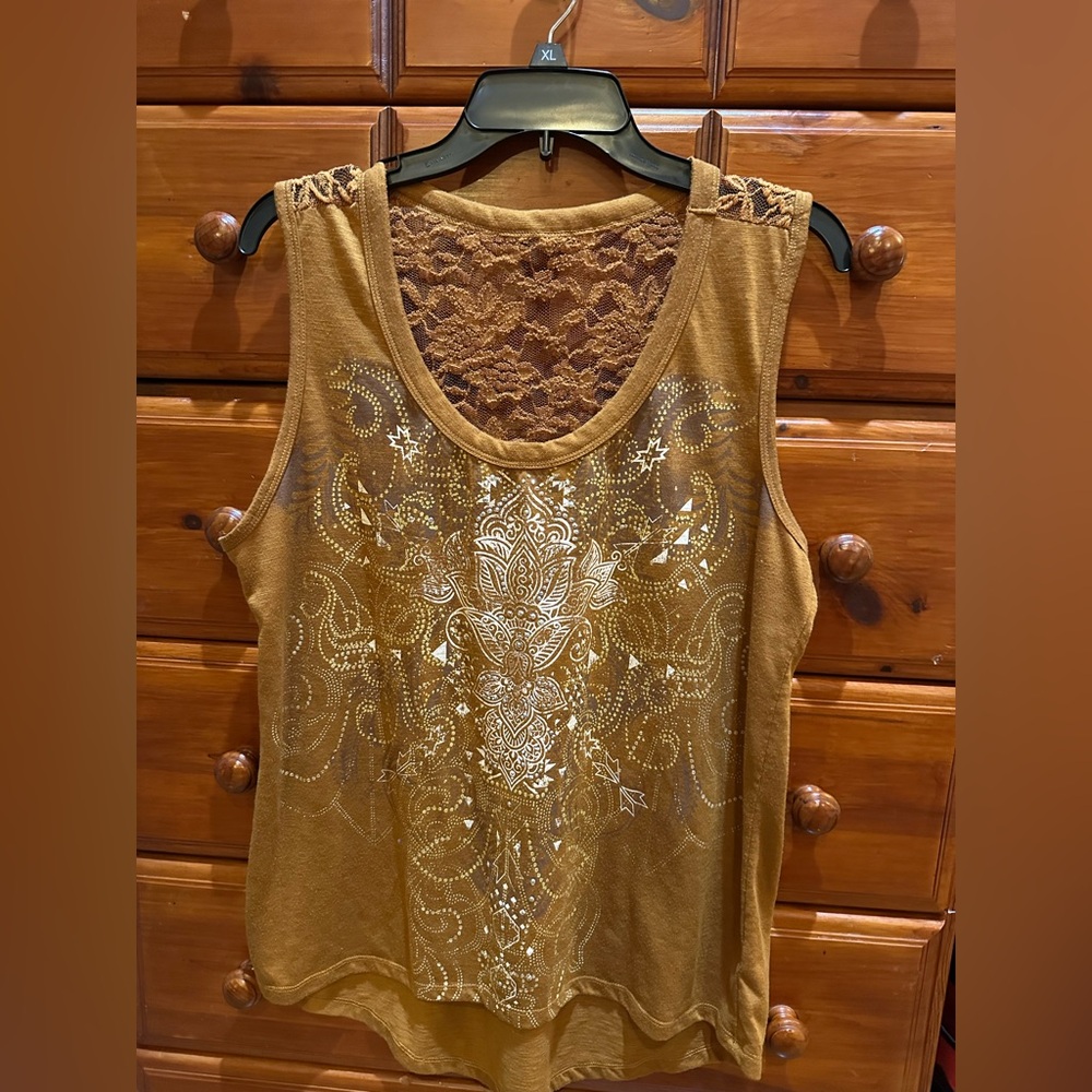Tru Self lace & stud blouse XL Rust orange New w/o Tags longer in back than frnt